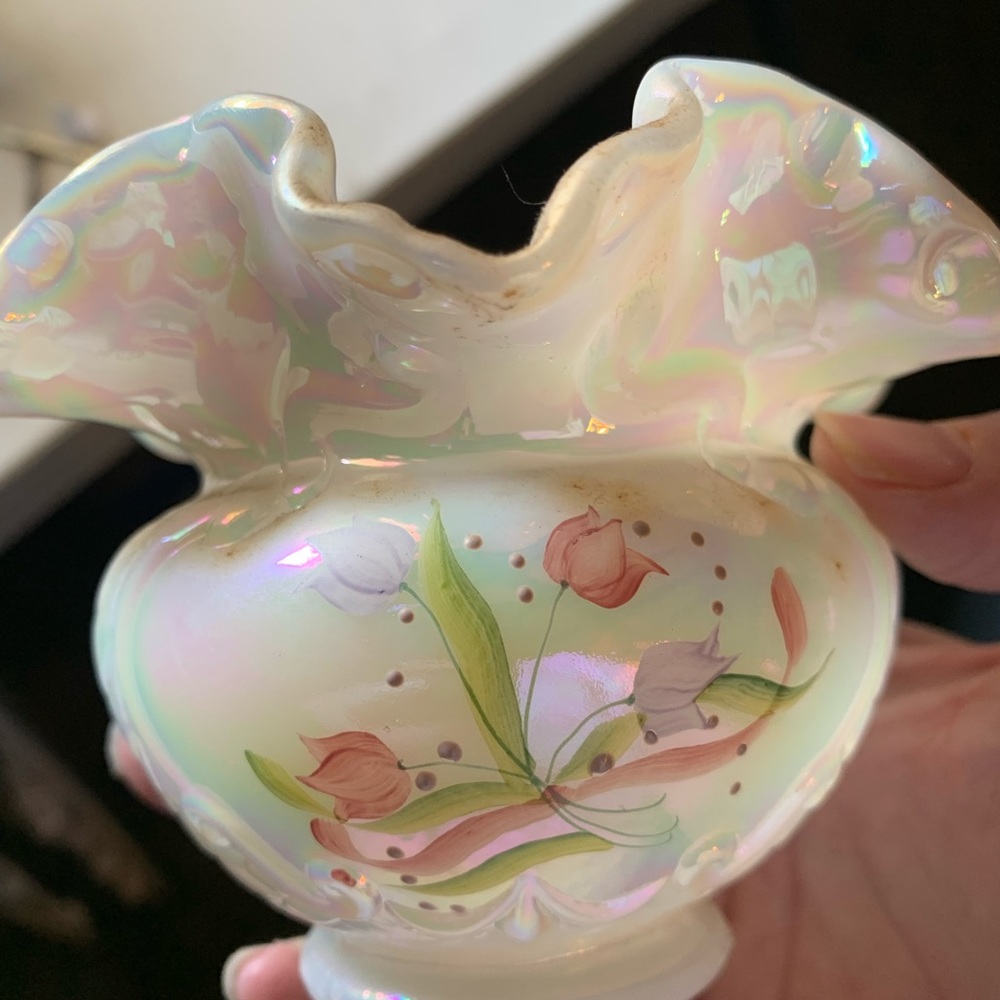 Fenton Ruffled Vase